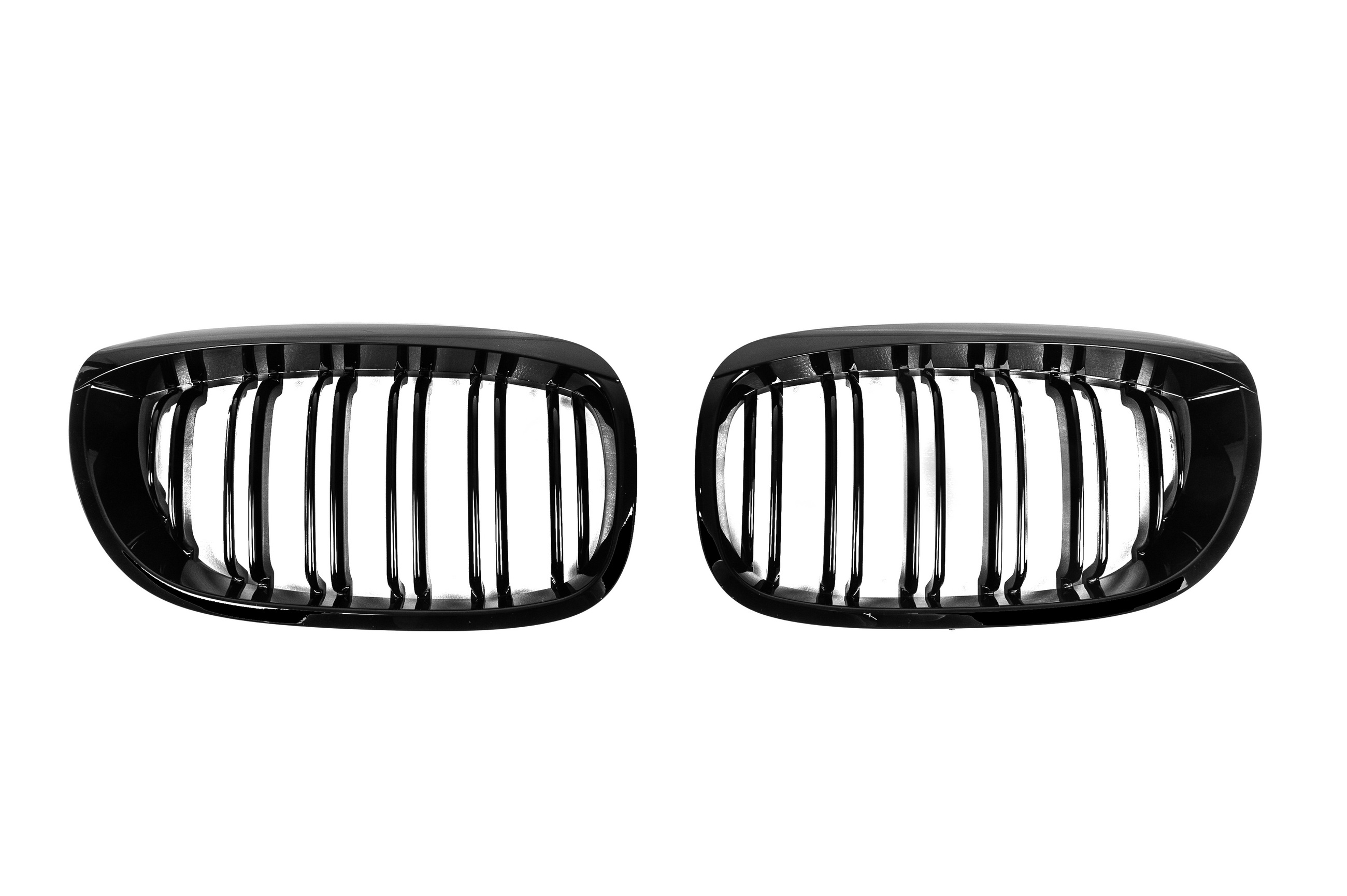 Ніздрі M-Look DPT (для Coupe 2003-2006, чорний глянець) - фото 2