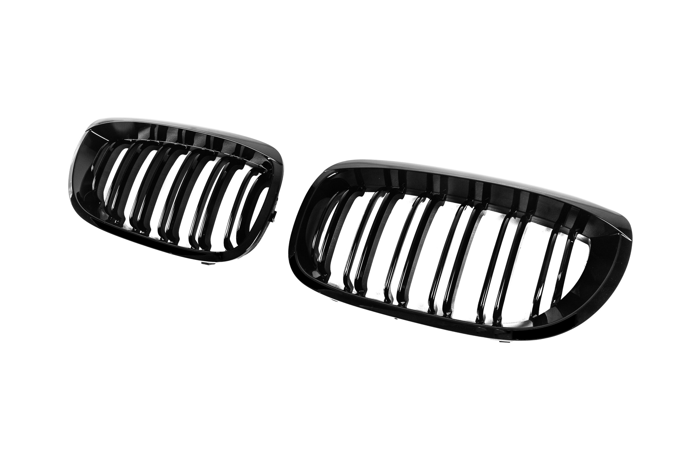 Ніздрі M-Look DPT (для Coupe 2003-2006, чорний глянець) - фото 4