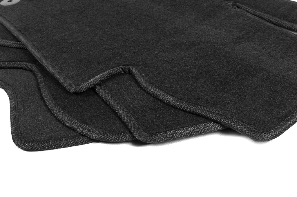 Килимок багажника текстильний Premium (чорний) - фото 2