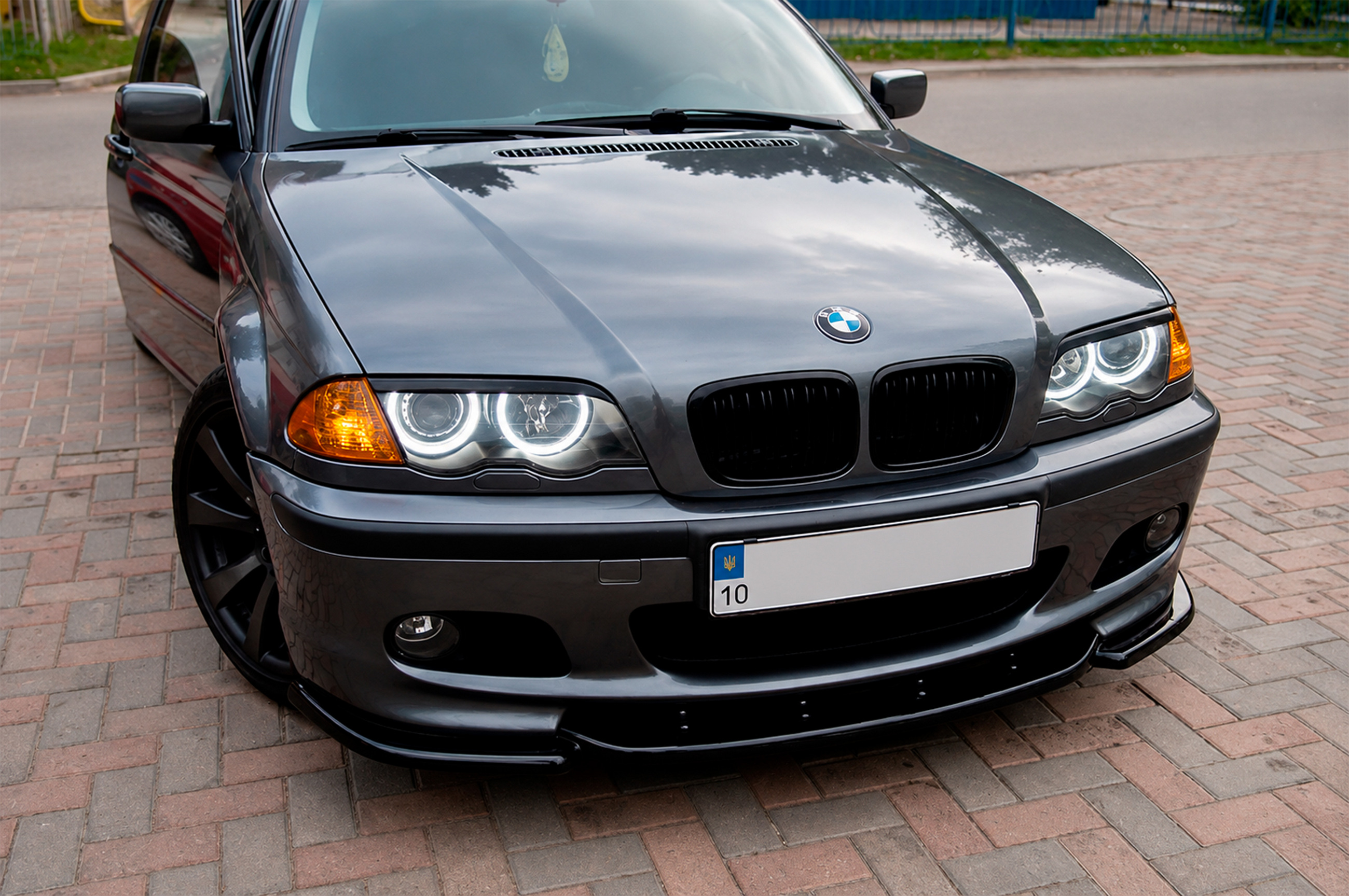 Передня Lip накладка DPT V-2 (для M-Sport 2003-2006, чорний глянець) - фото 4