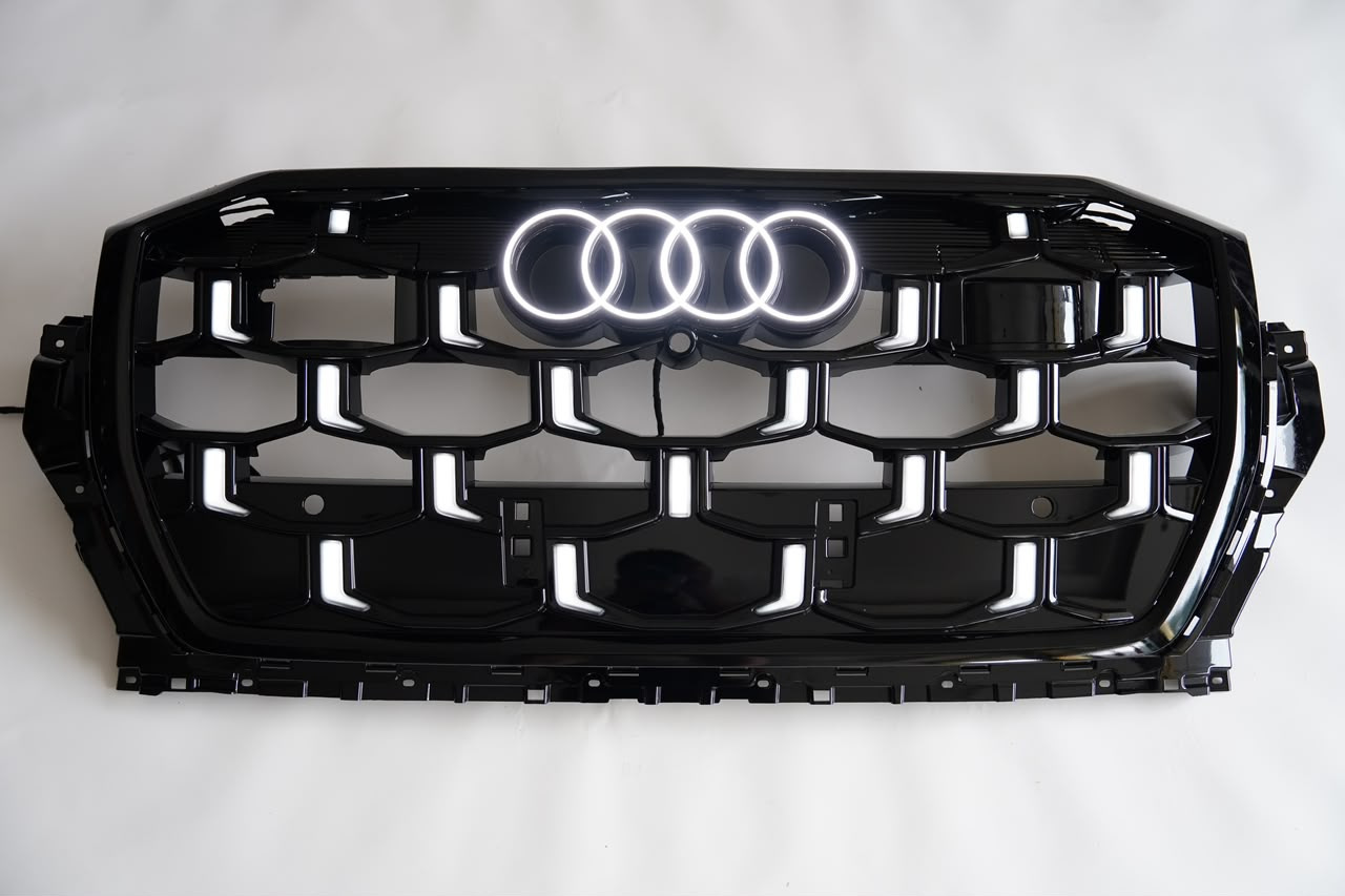Передня решітка RSQ-Style LED (2024-2026, чорний глянець) - фото 2