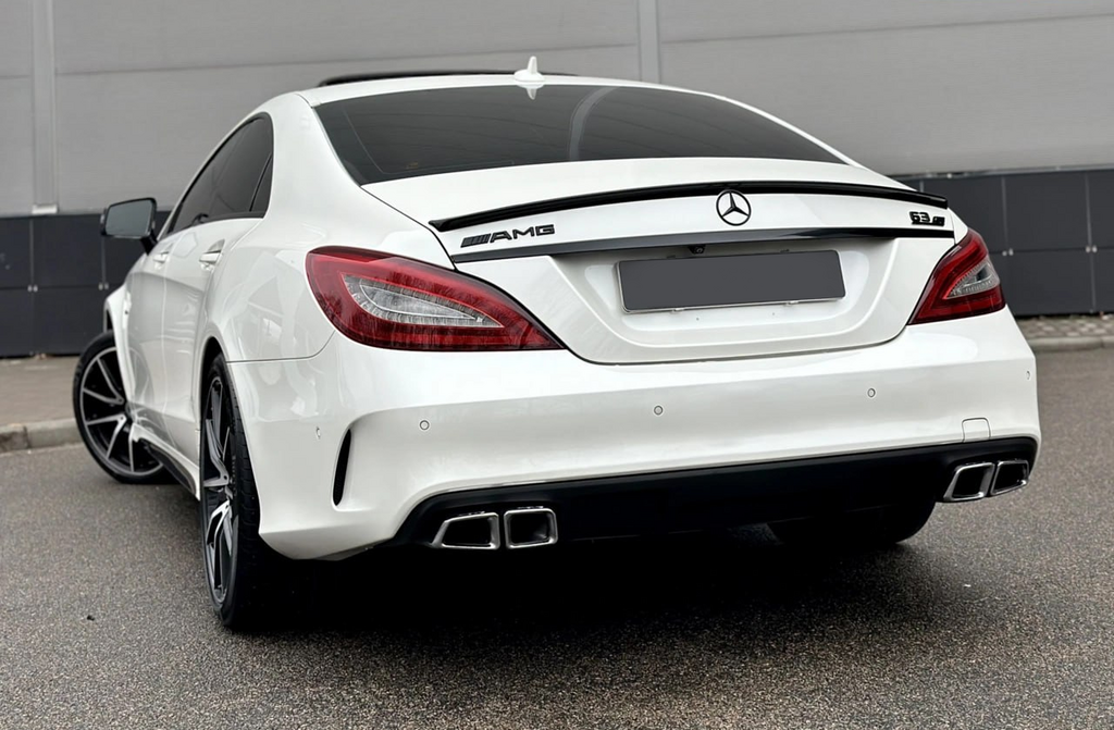 Задній дифузор з насадками Black (2015-2018, Дизайн CLS63) - фото 1
