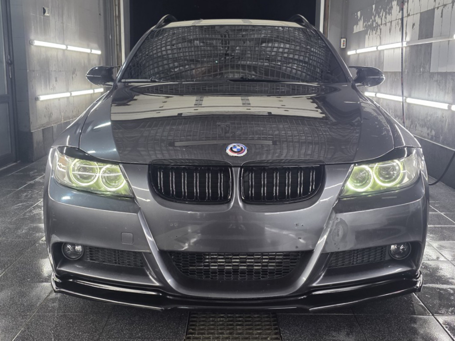 Передня Lip накладка DPT (для E90 M-Sport 2005-2008, чорний глянець) - фото 1