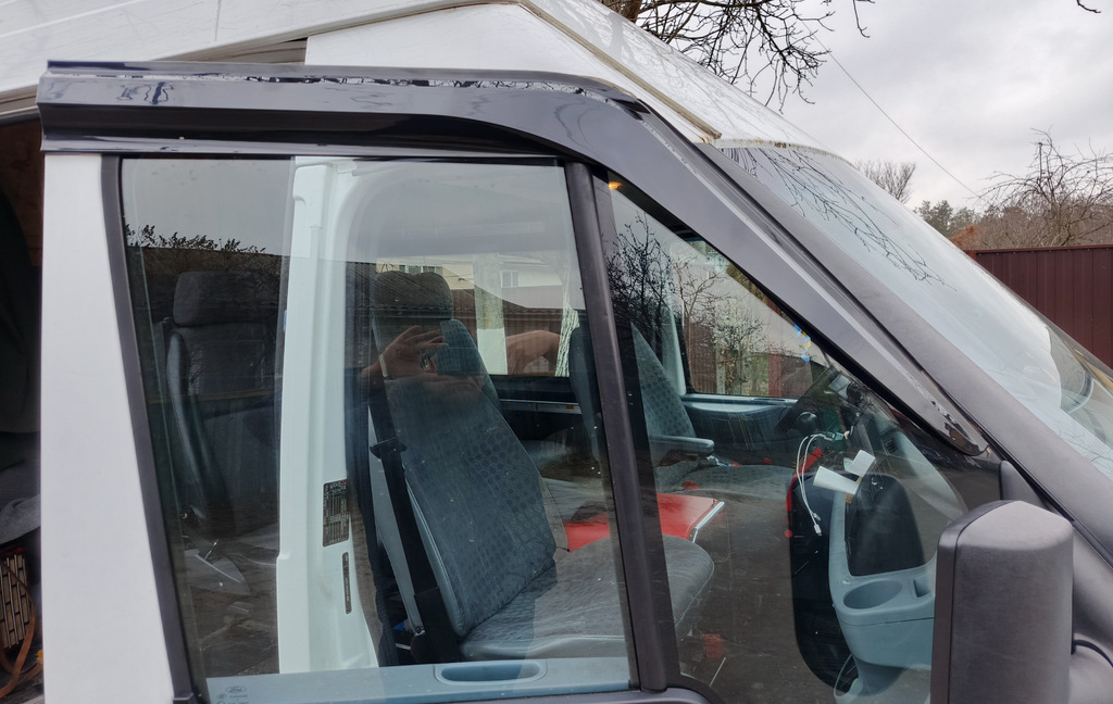 Вітровики (2 шт., Sunplex Sport) для Ford Transit 2000-2014 рр - фото 1