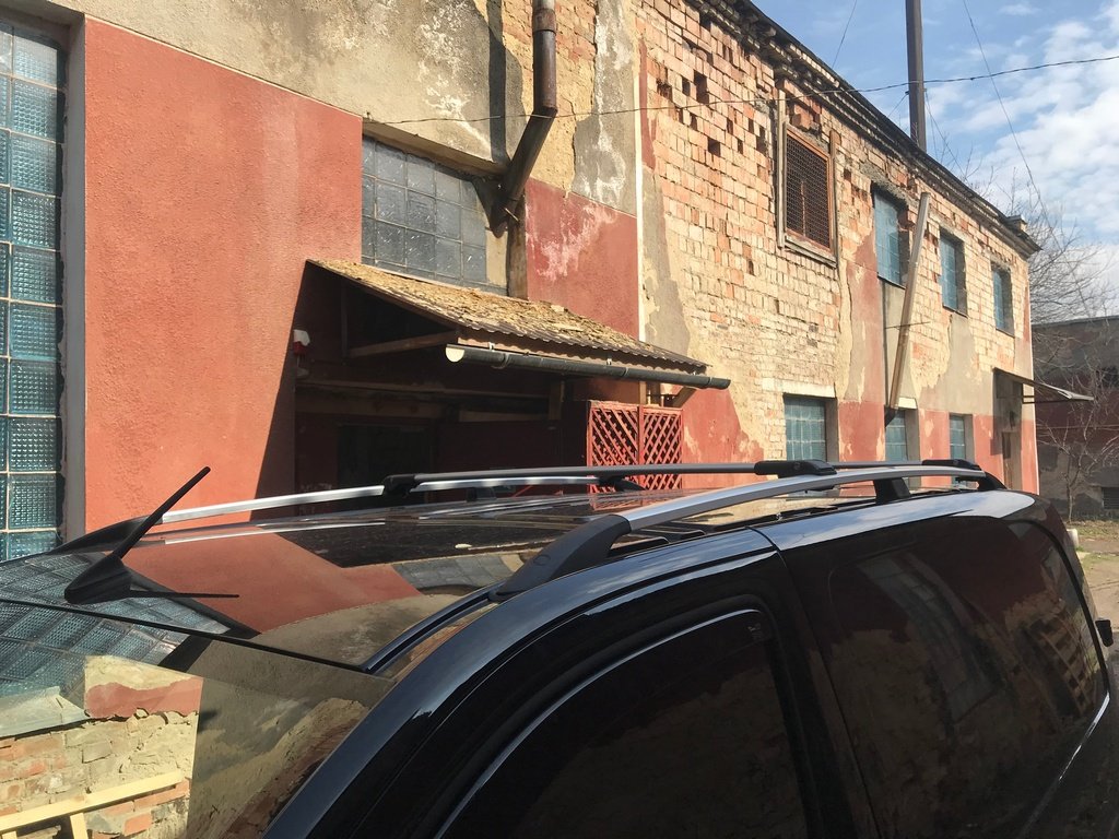Рейлінги Хром Коротка база, пластикова ніжка - фото 2